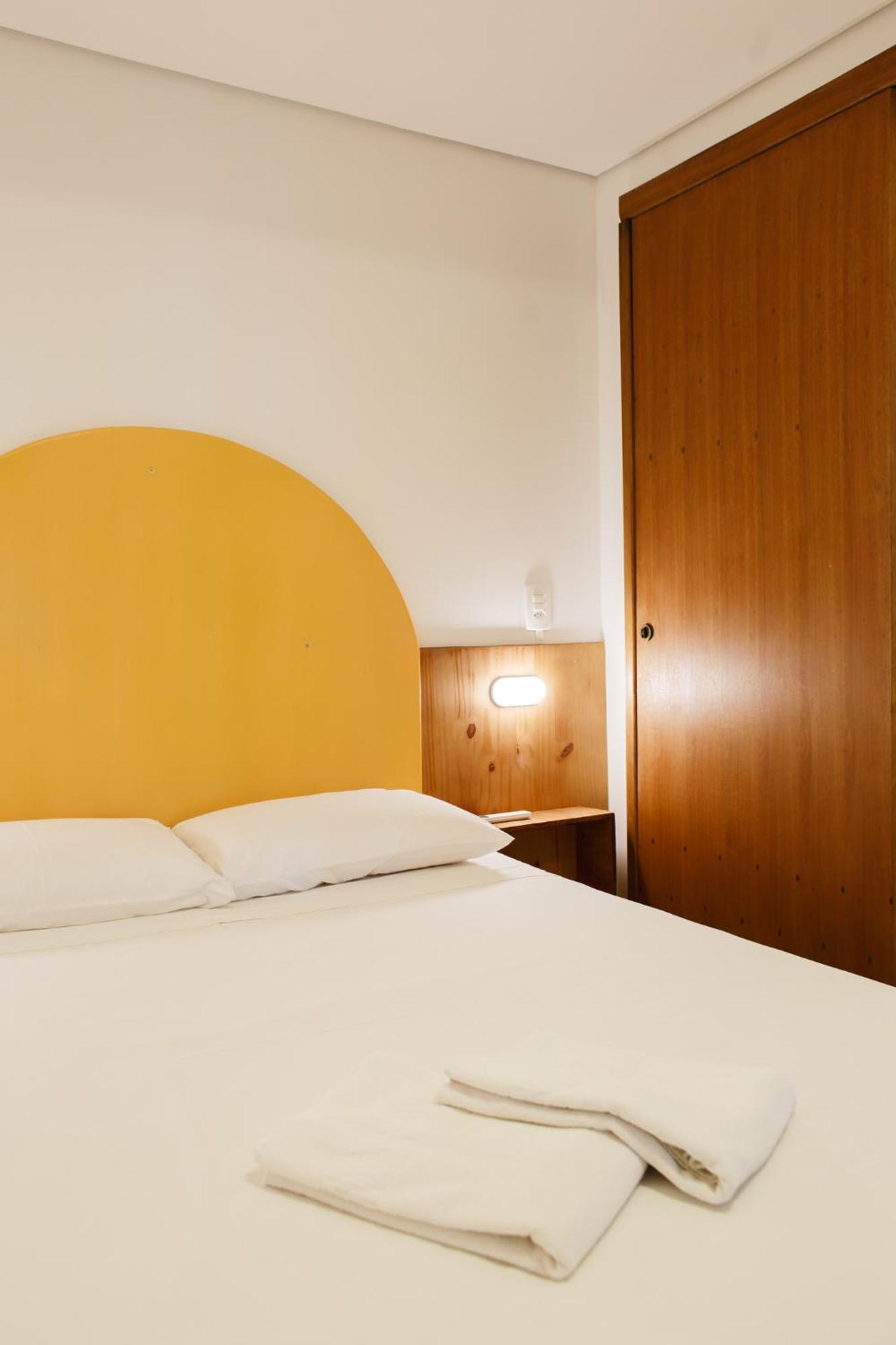 Babitonga Hostel - 100M Da Prainha Sao Francisco do Sul Eksteriør bilde
